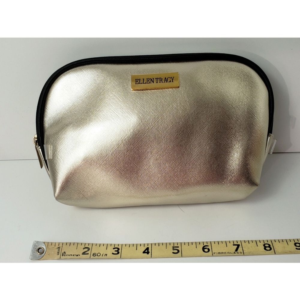 Ellen Tracy | Silver Pouch - Picture 3 of 5